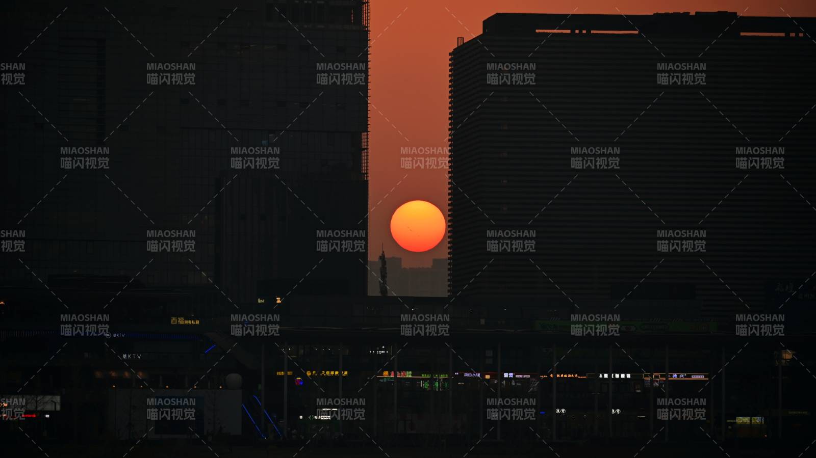 城市日落剪影图片