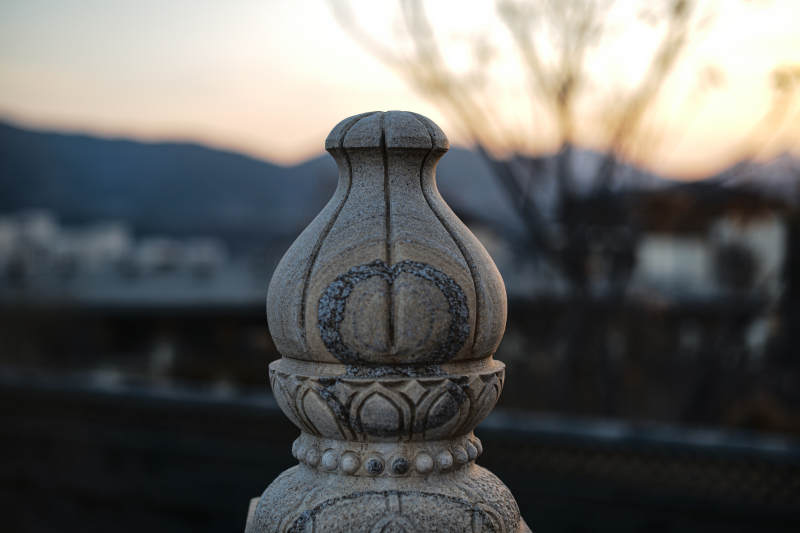 石柱黄昏景图片