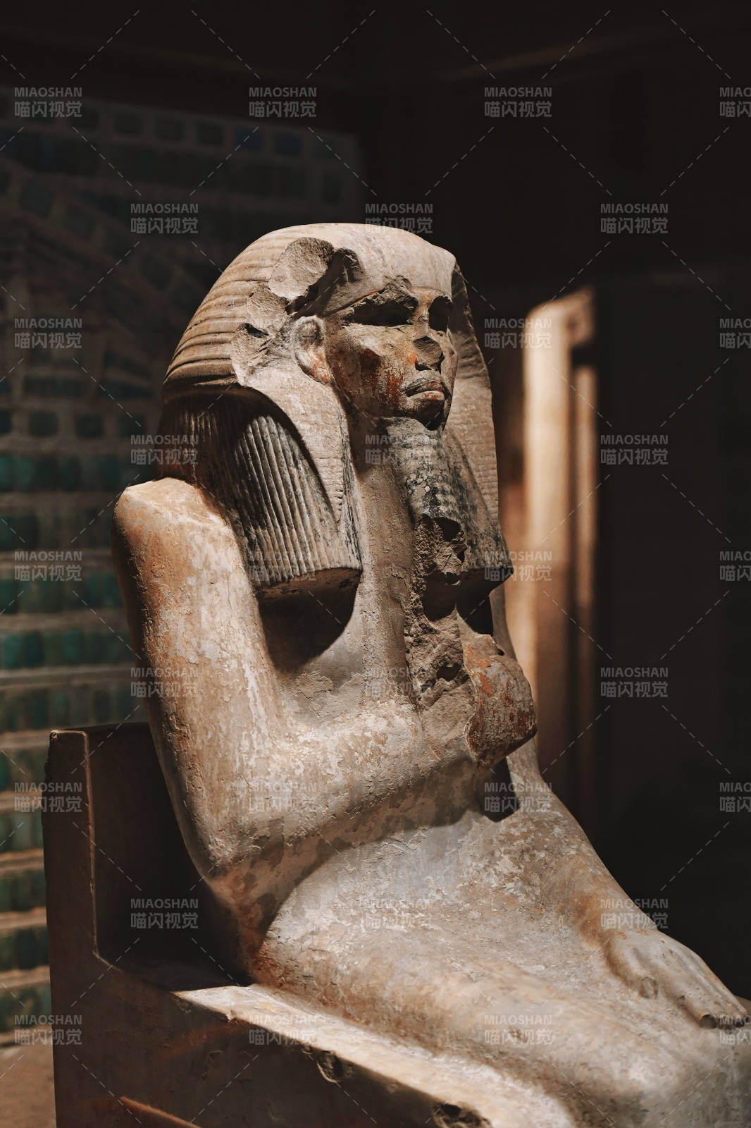 古埃及法老石像图片