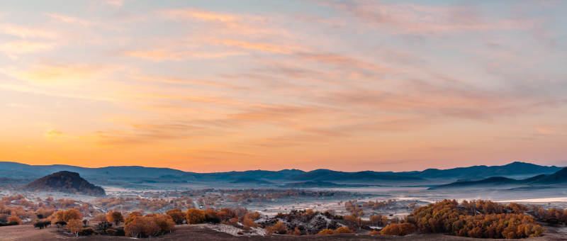 坝上乌兰木统敖包图晨曦山野风光图片