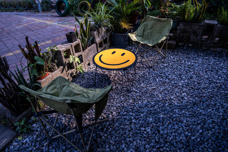 笑脸庭院休闲角图片