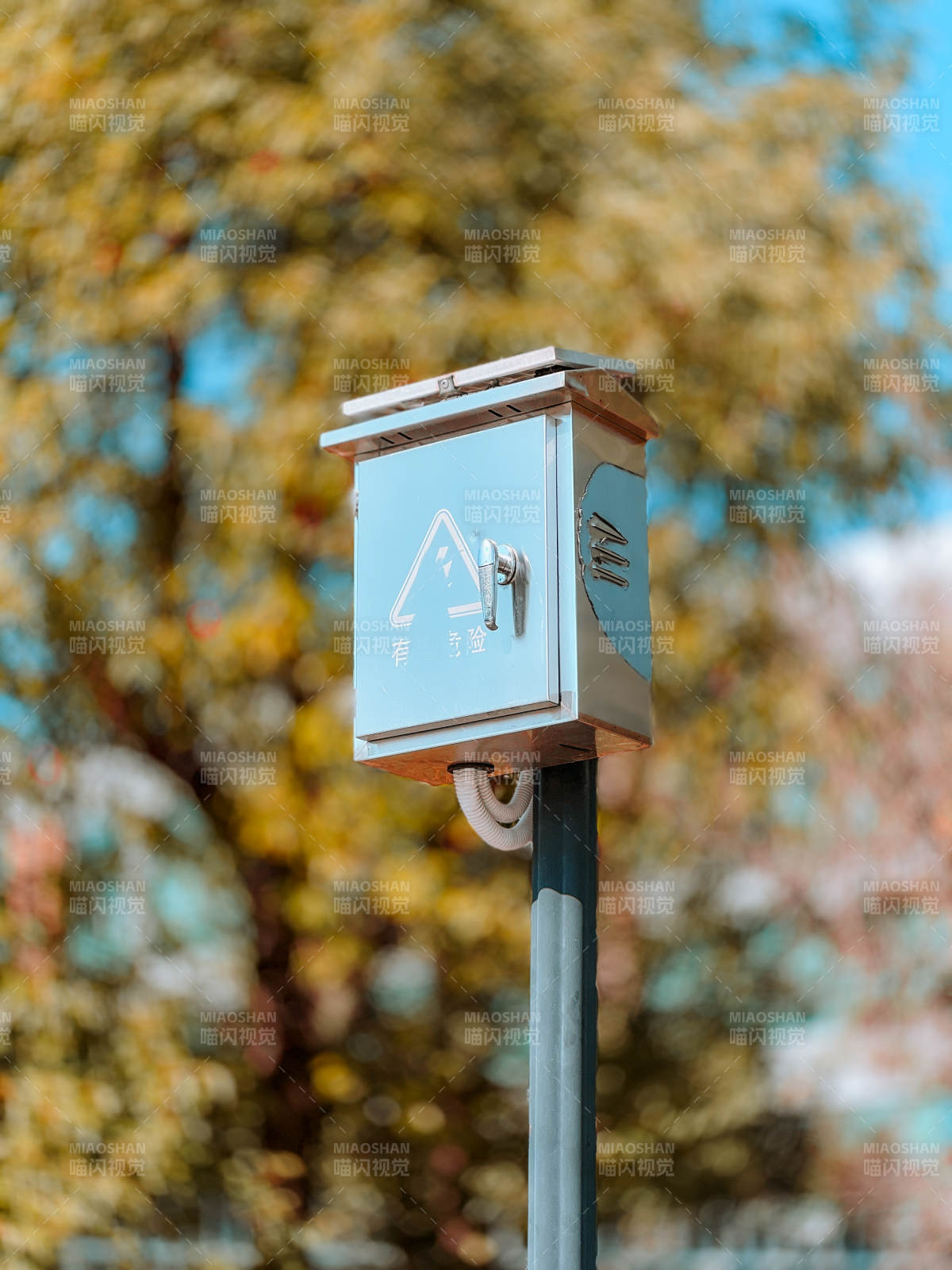 智能监控箱图片