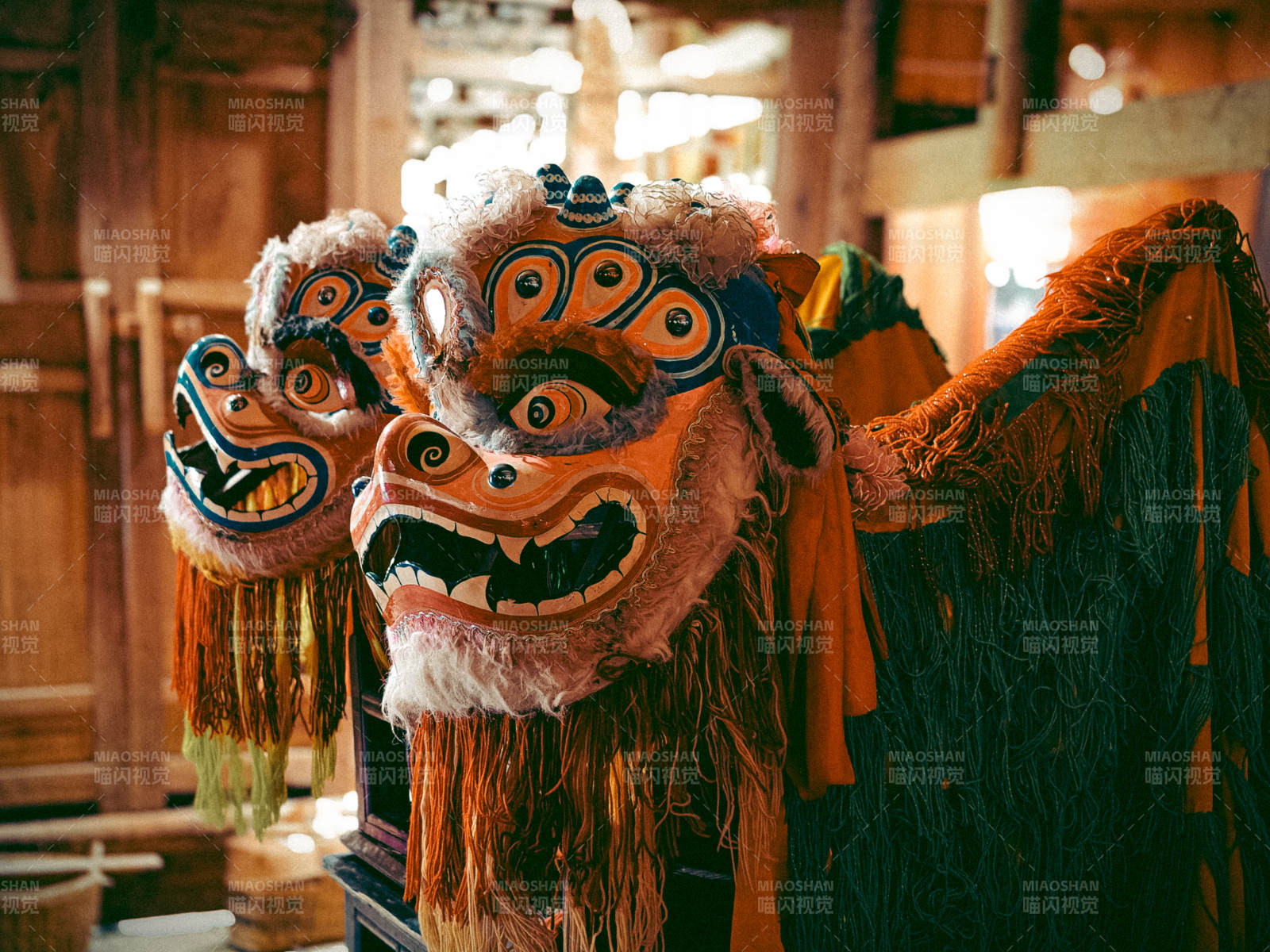 传统舞狮面具图片