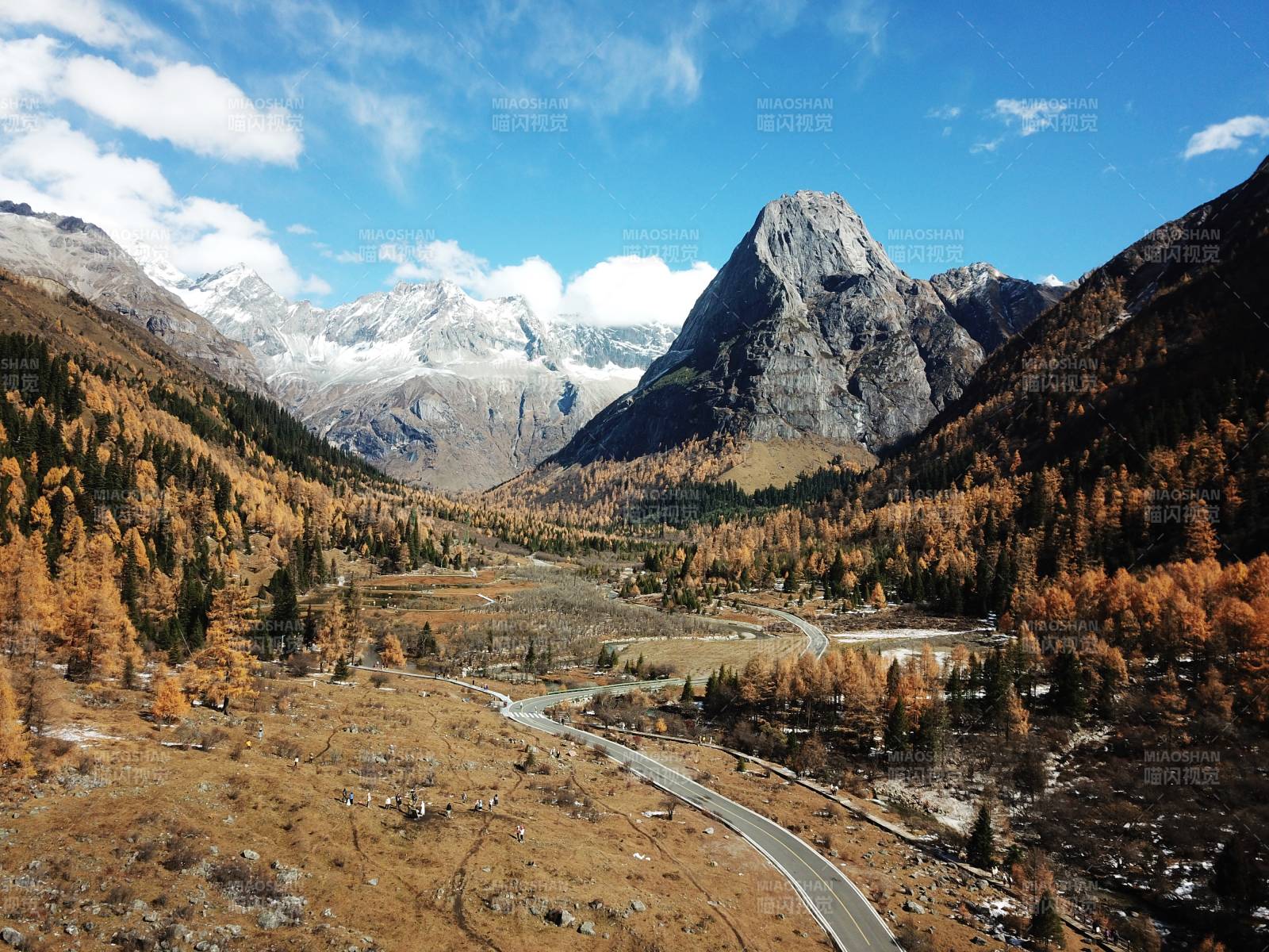 四姑娘山双桥沟秋山公路美景图片