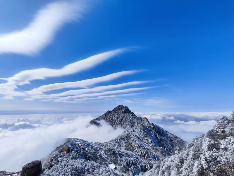 雪峰云海奇观 | 灵山天梯峰图片