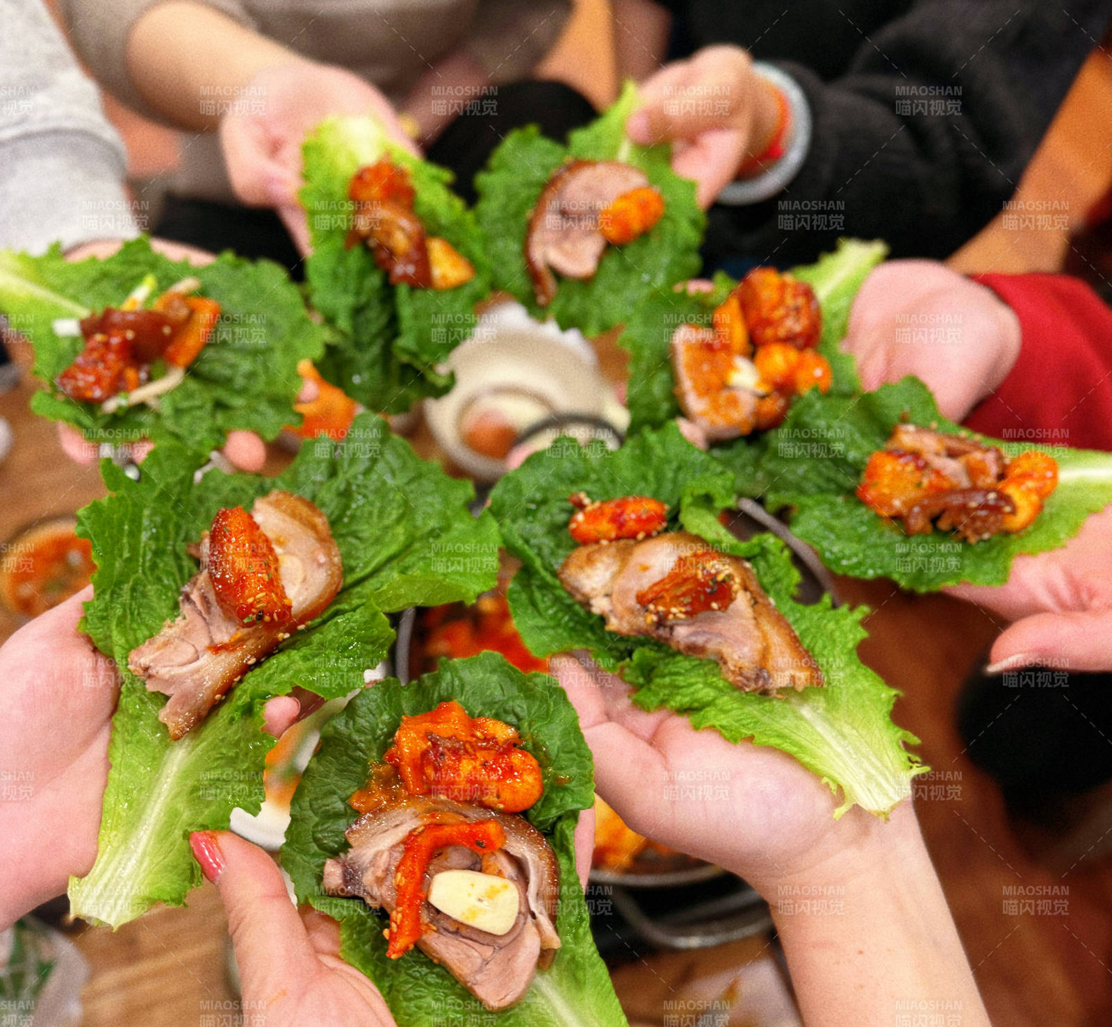 生菜包烤肉美食分享图片