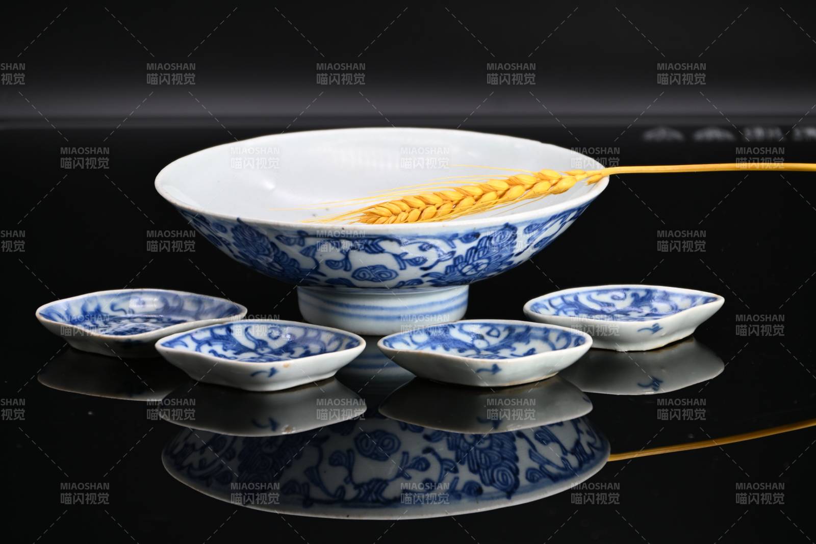 清道光青花瓷碗碟图片