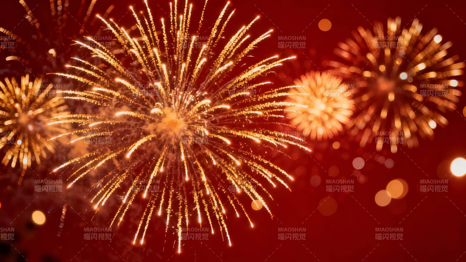 璀璨烟花绽放夜空图片