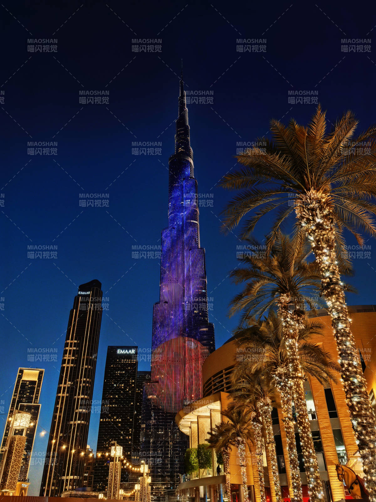 迪拜夜景璀璨夺目图片