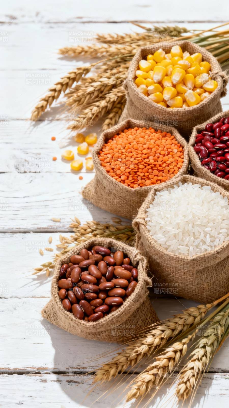 五谷杂粮丰收图图片