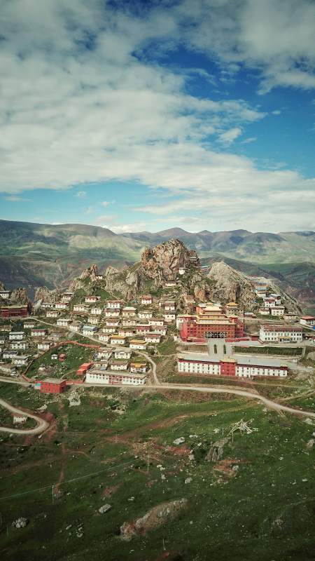 俯瞰孜珠寺图片