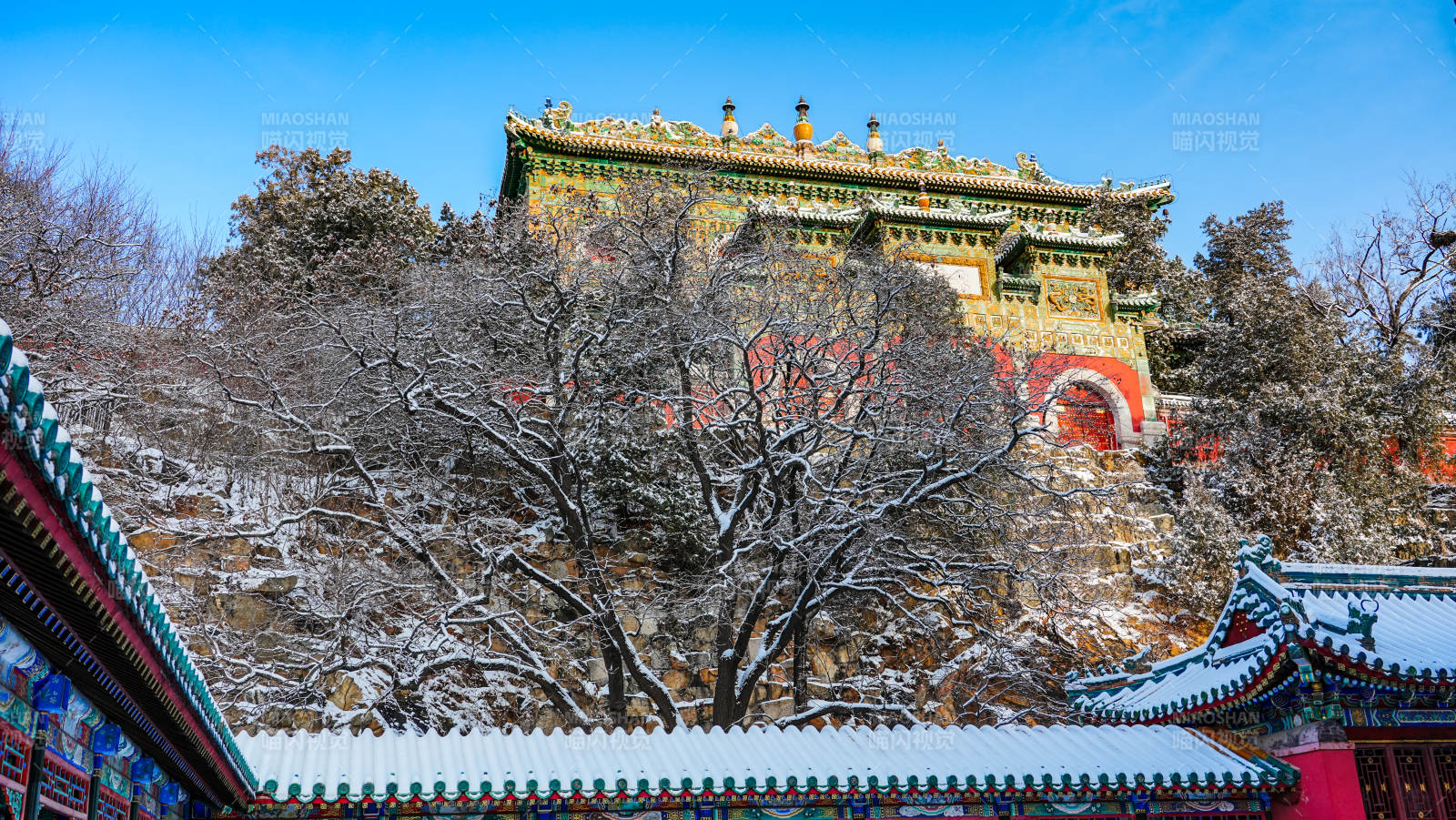 颐和园佛香阁雪后风光图片