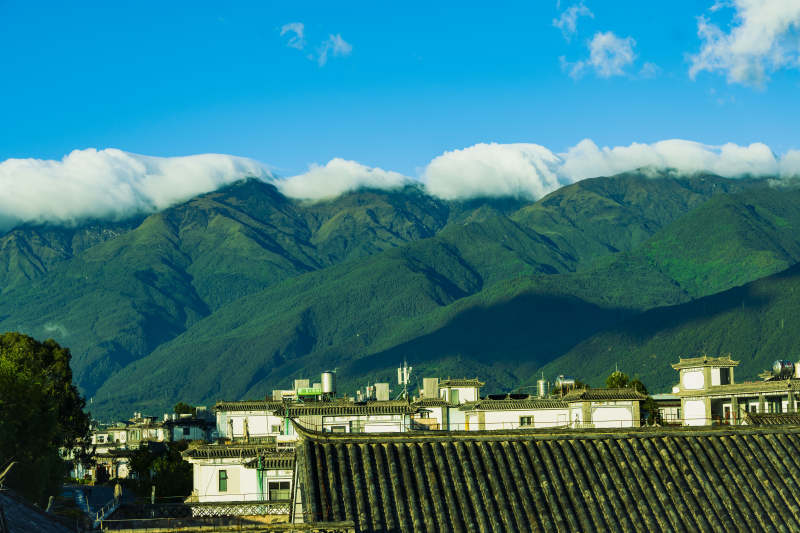大理苍山云影图片