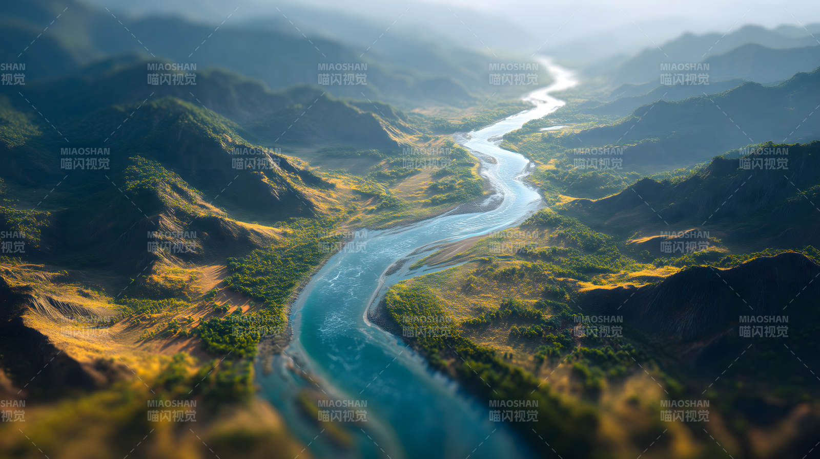 蜿蜒河流穿梭山谷之间图片