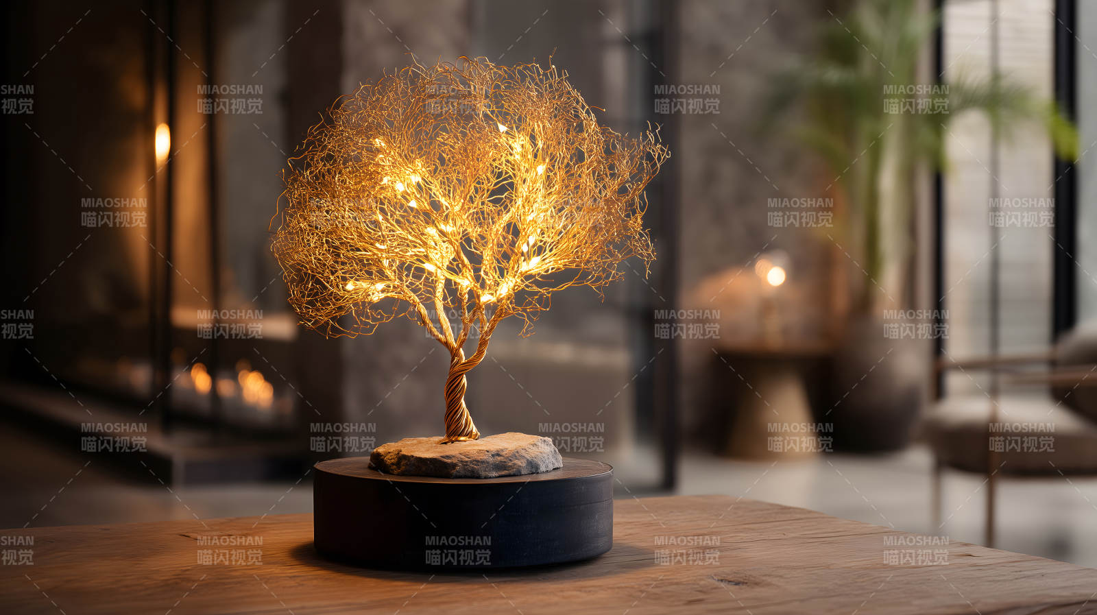 发光树灯温馨氛围图片