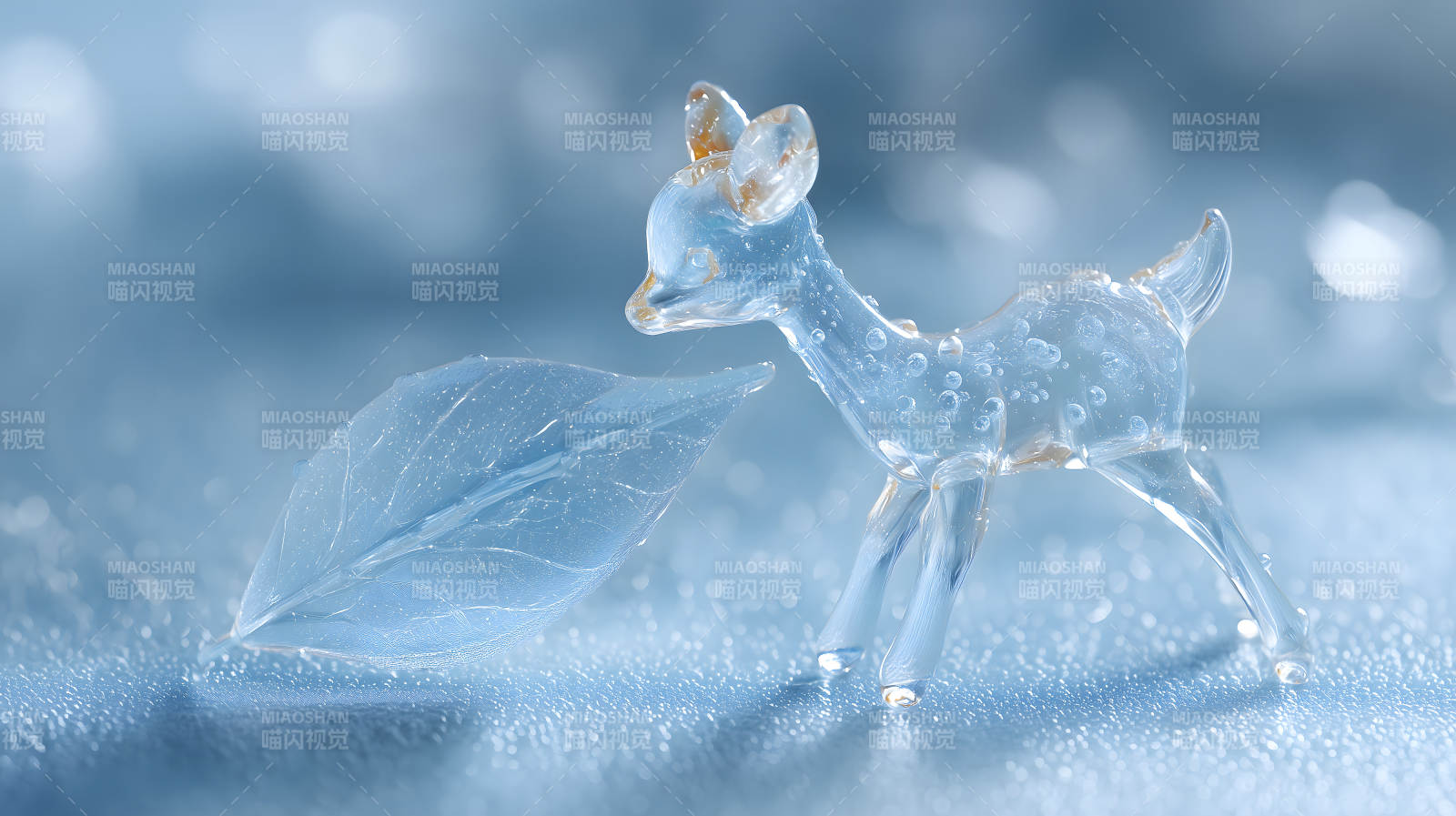 晶莹剔透的梦幻小鹿图片