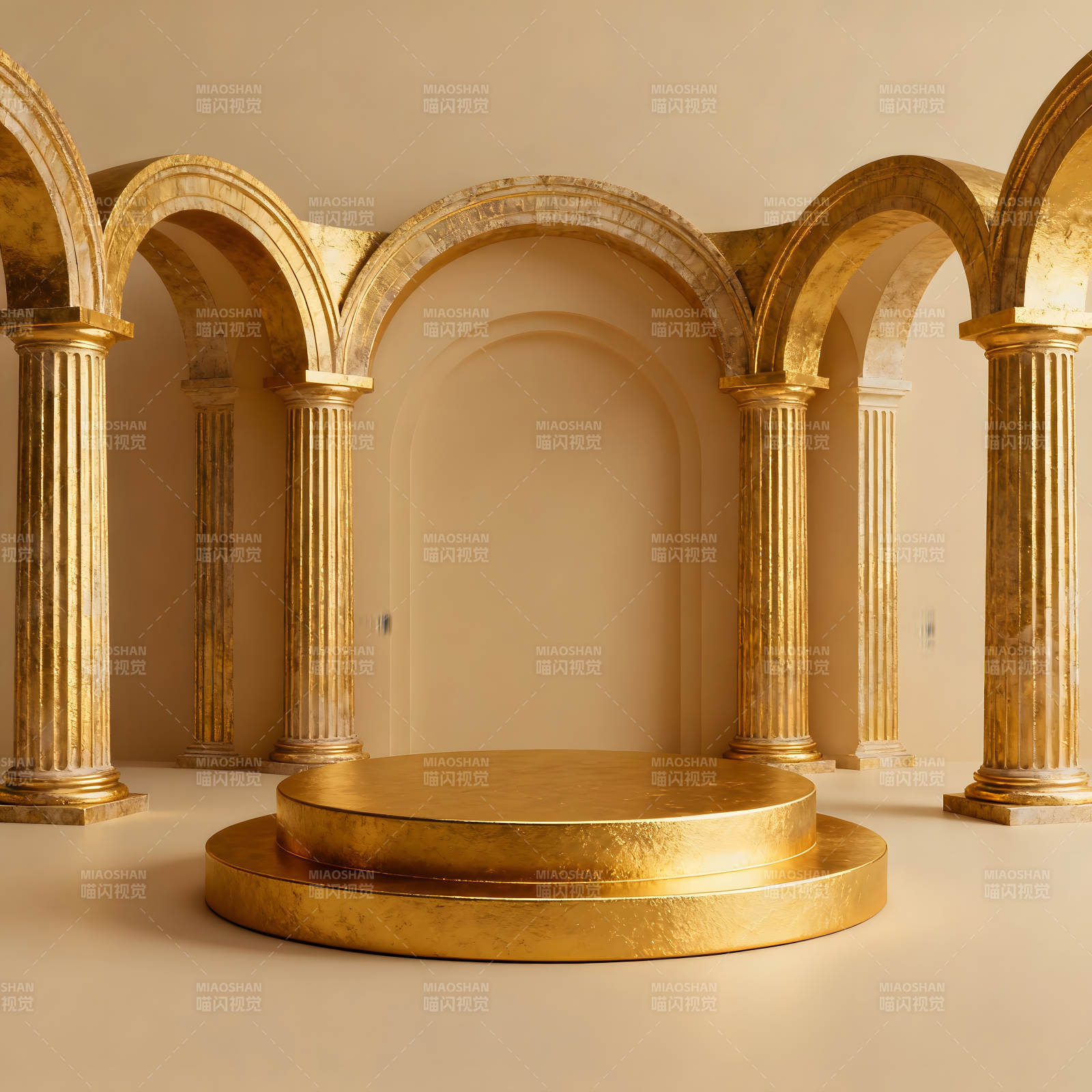 金碧辉煌的拱门和柱子图片
