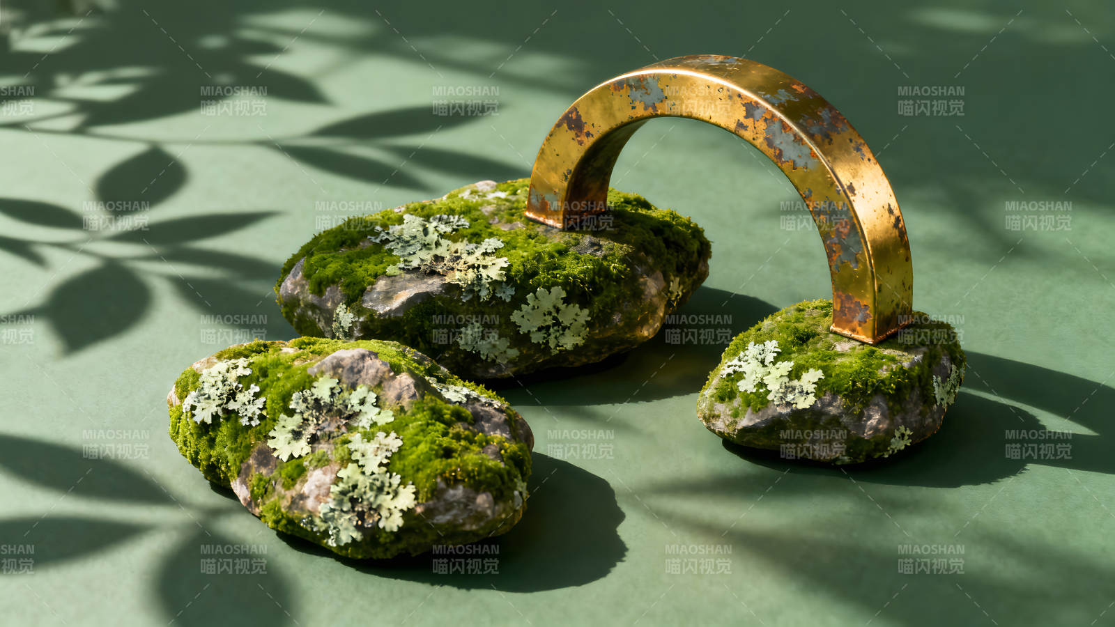石头金属拱门绿色背景下的创意摆件图片