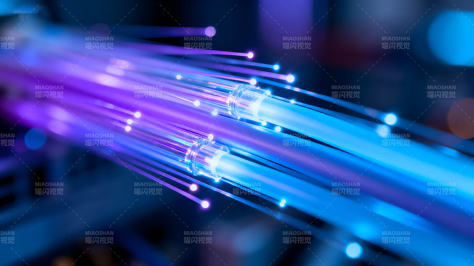 光纤传输数据图片