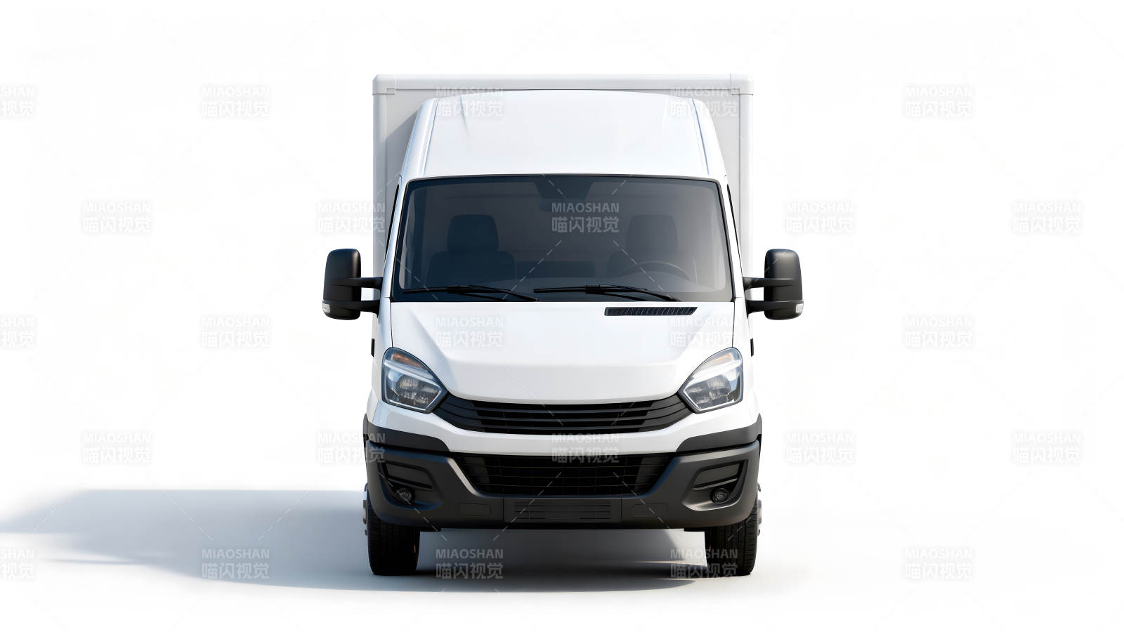 白色厢式货车正面照图片