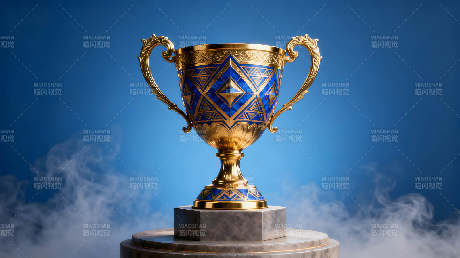 金色奖杯置于蓝色背景之上图片