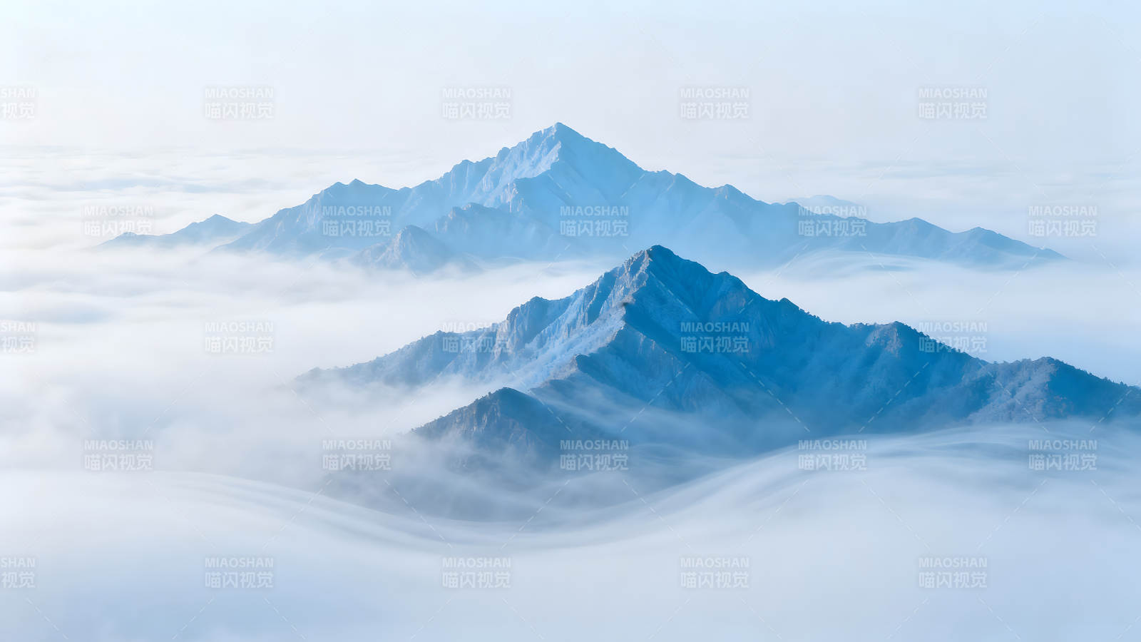 山峰云海美景朦胧意境图片