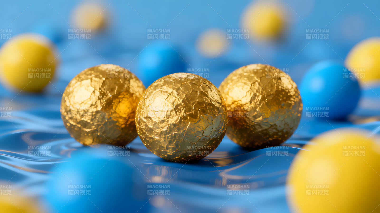 金色球体漂浮于蓝色背景上图片