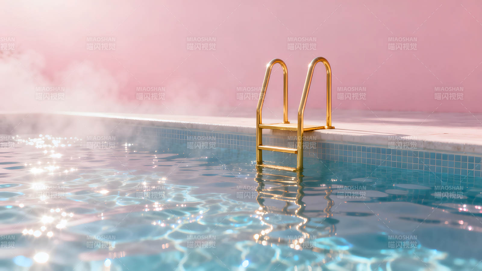 金色梯子与粉色背景下的泳池图片