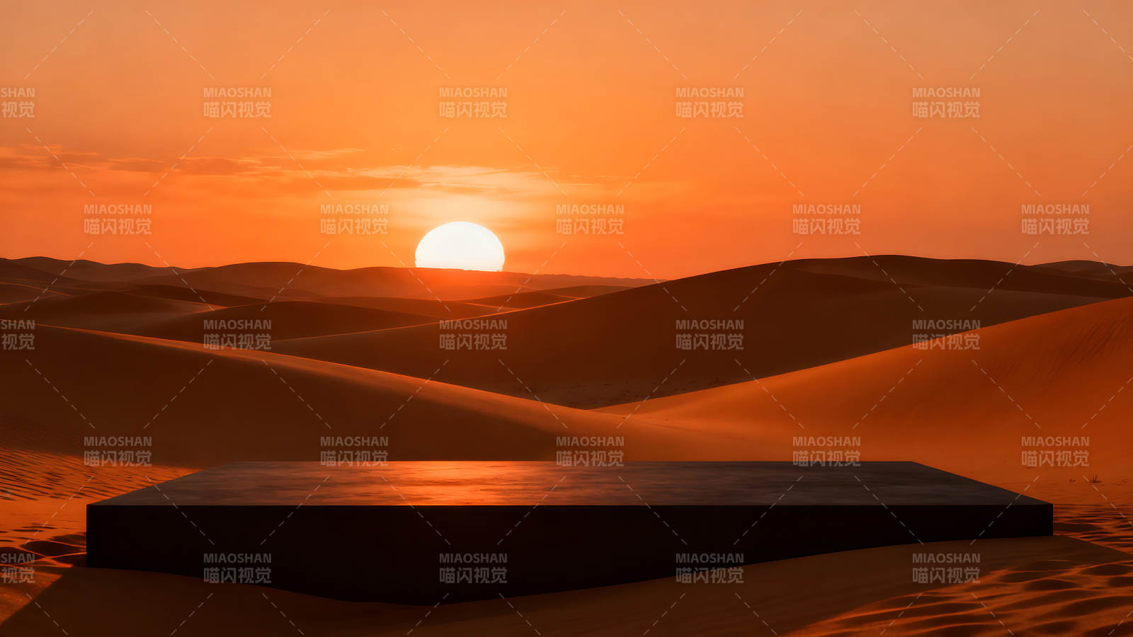 沙漠落日下的展示台图片