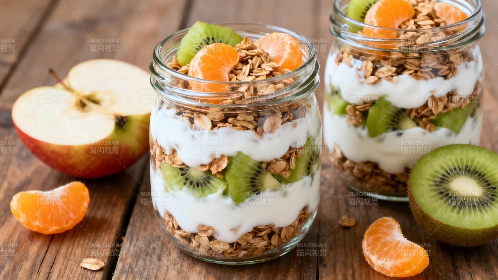 健康早餐水果酸奶麦片图片
