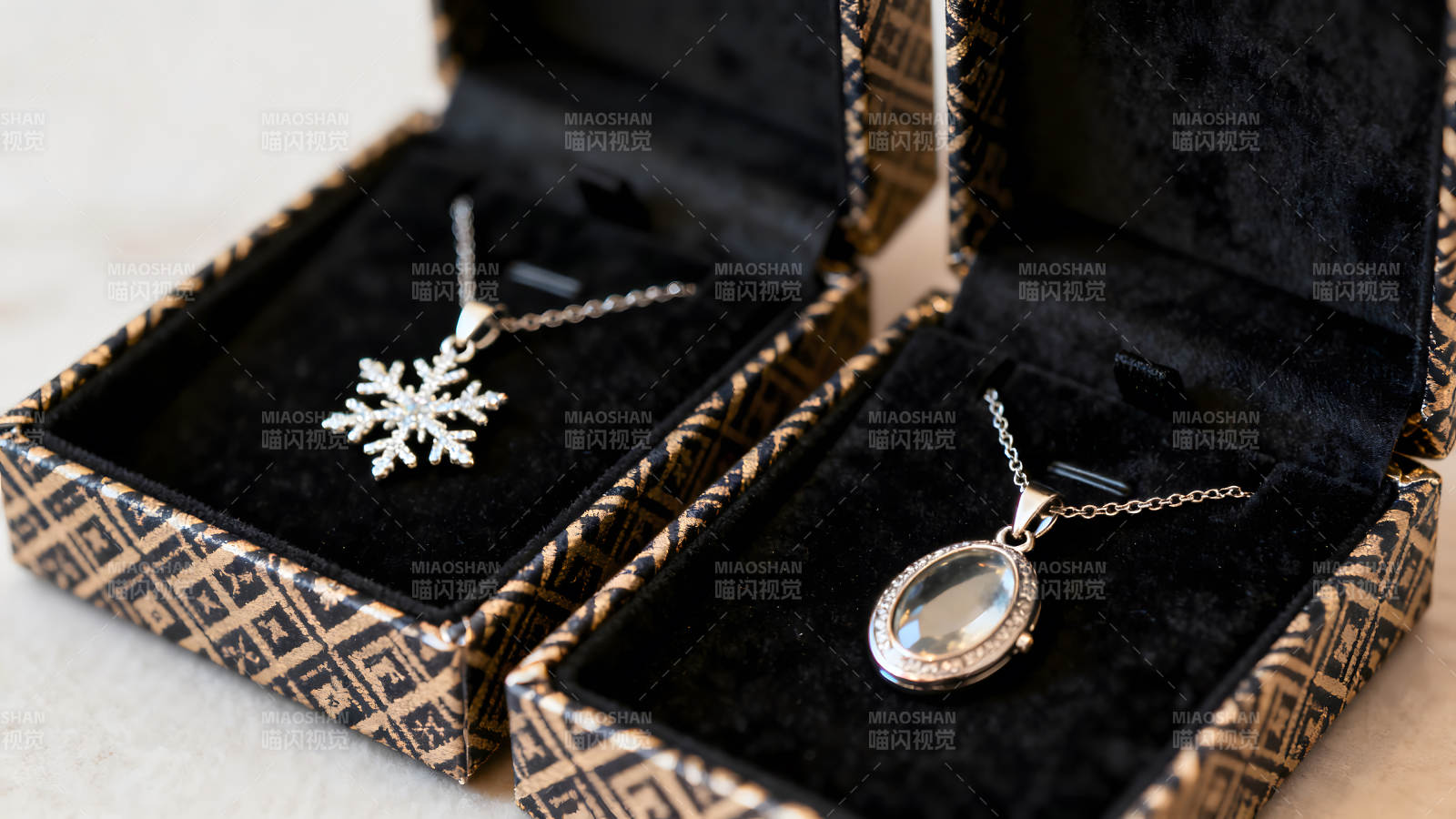 两款首饰盒展示项链细节图片