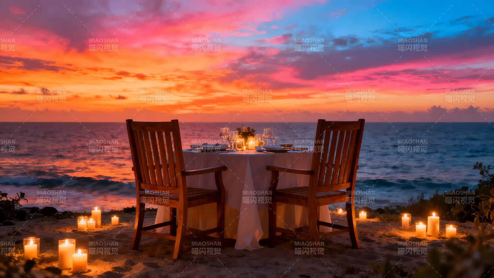 海边浪漫晚餐落日美景图片