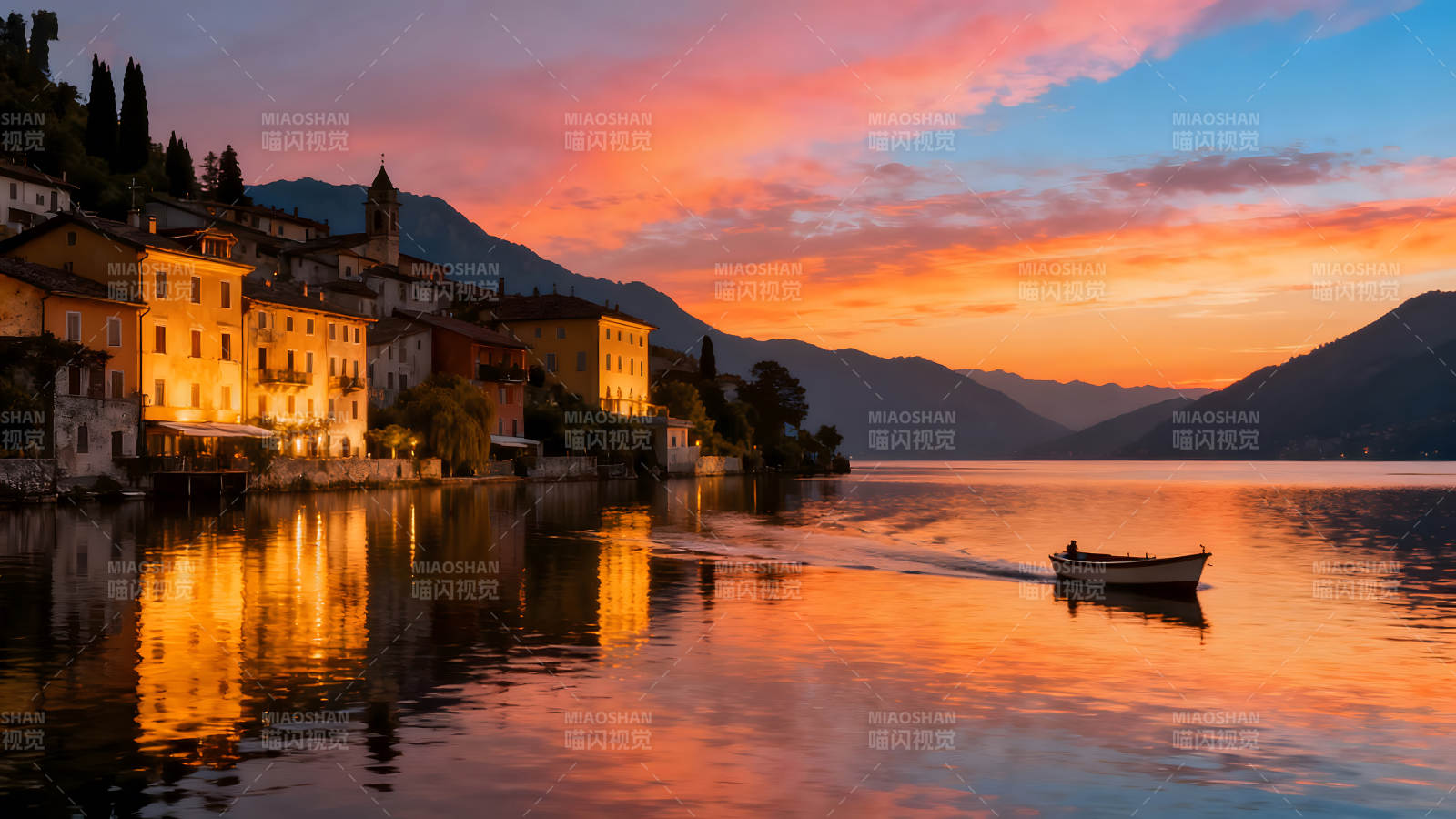 日落时分的湖畔小镇风光图片
