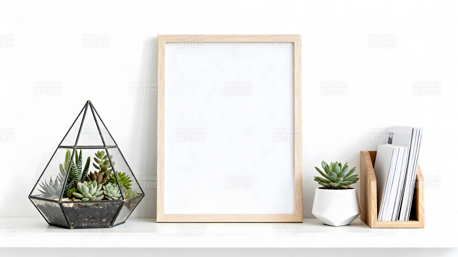 简约风格的桌面摆设充满生机与质感图片