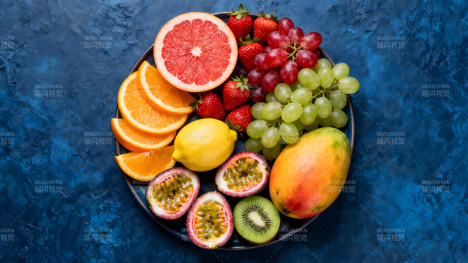 水果拼盘鲜艳色彩清新美味图片