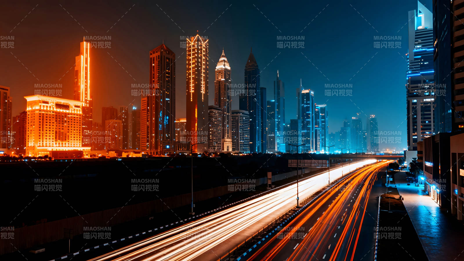 夜幕下灯火辉煌的城市夜景图片