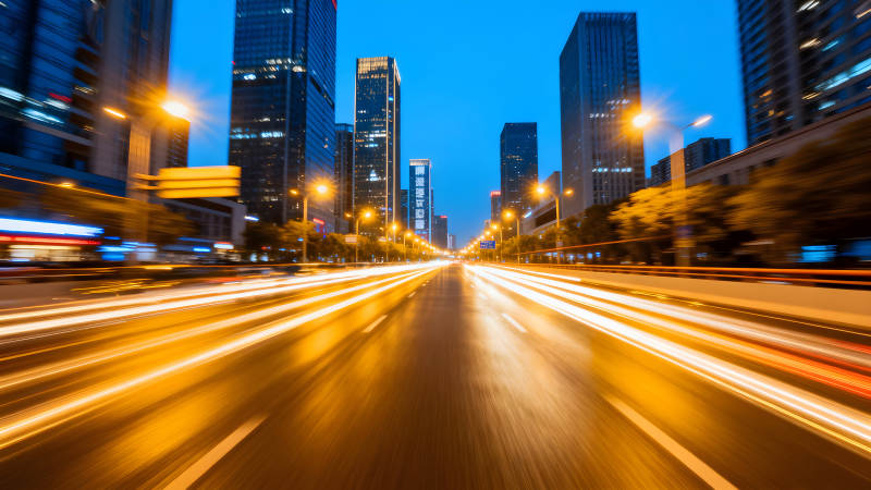 城市夜景车流光影图片