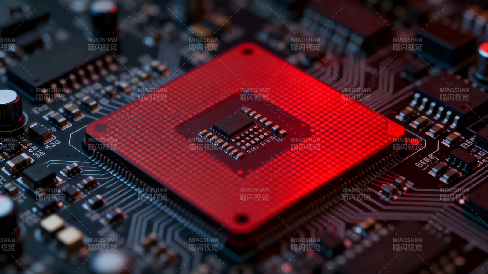 电路板特写红色芯片发光图片