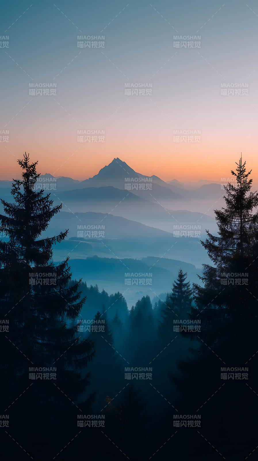 山林晨曦壮丽景色图片