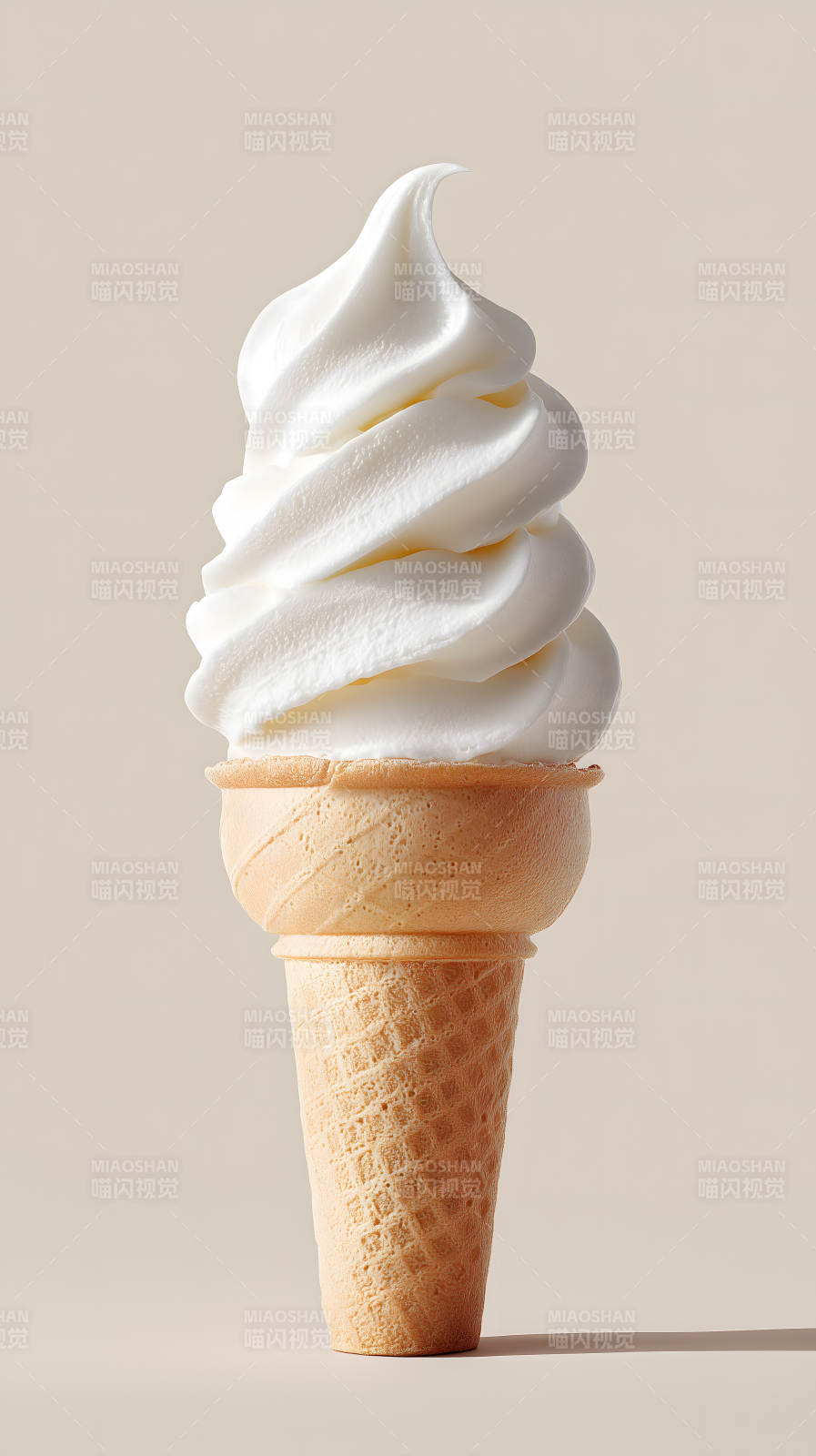香甜冰淇淋甜筒图片