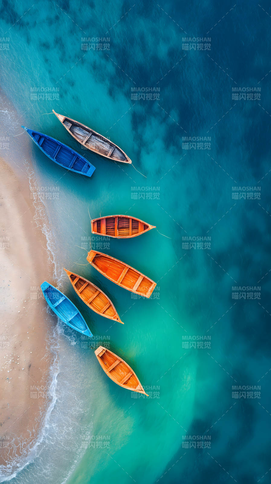 海滩小舟一览图片