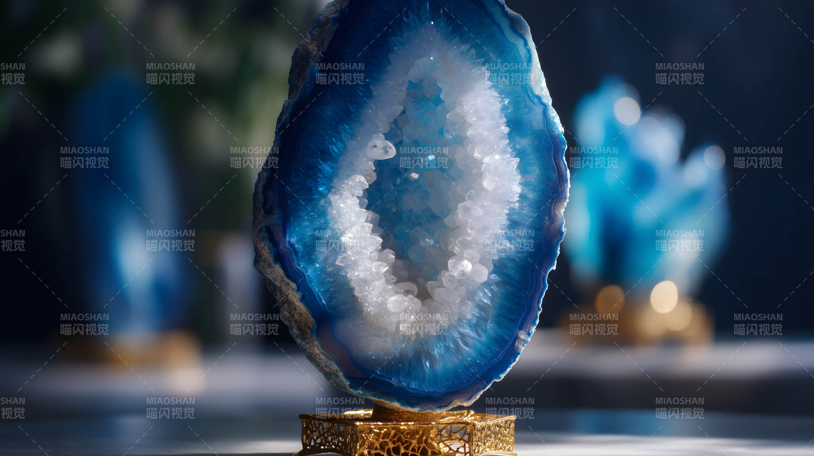 蓝宝石水晶饰品图片