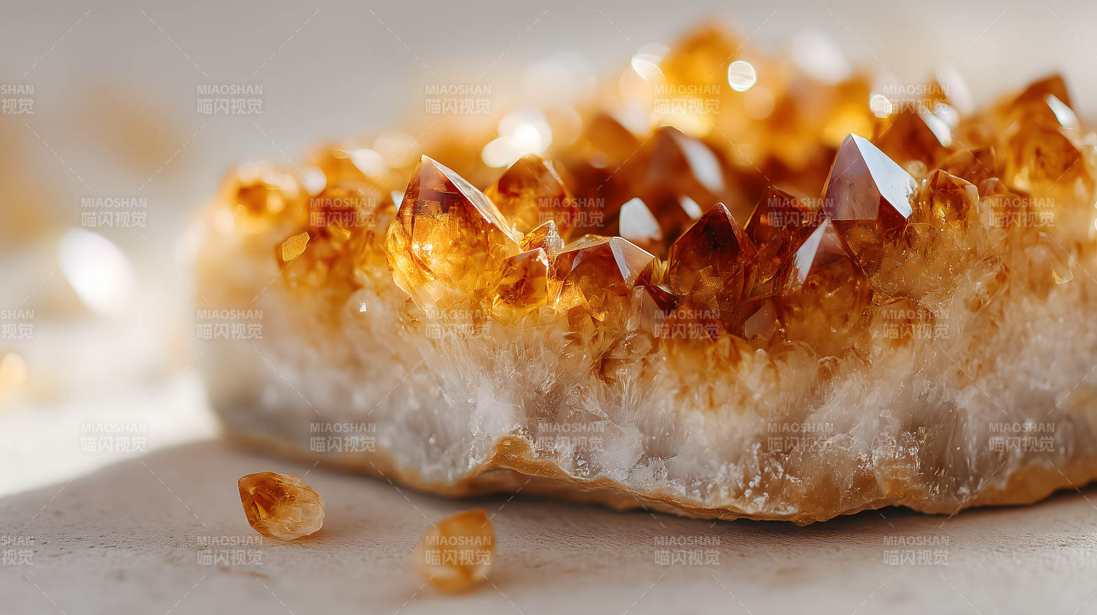 晶体宝石特写图片