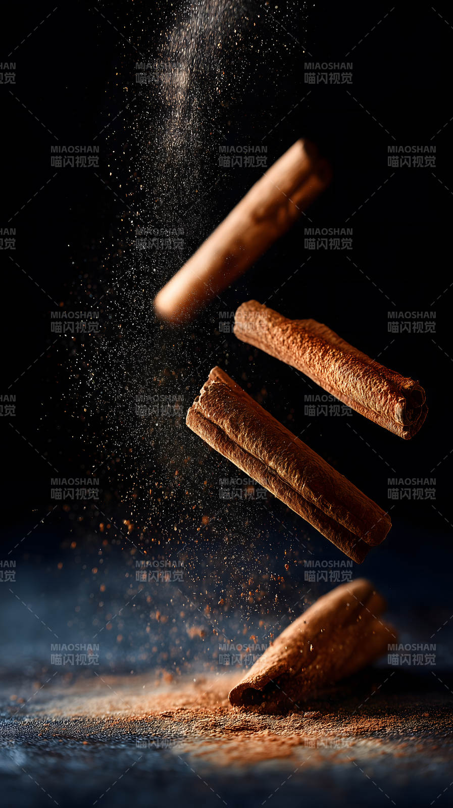 肉桂棒飞扬尘埃图片