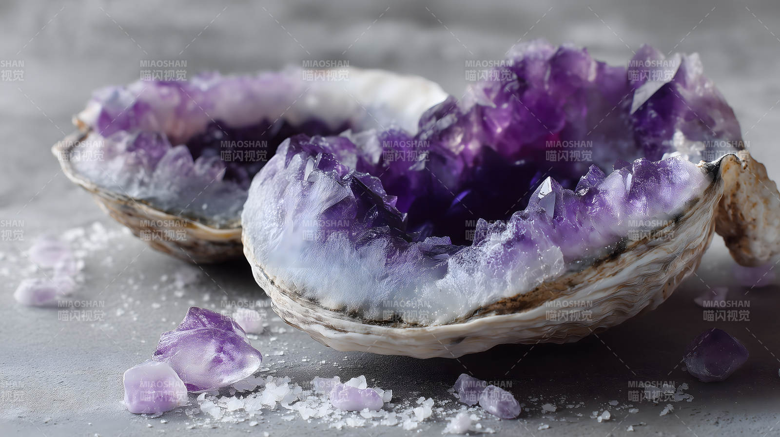 紫水晶晶洞特写图片