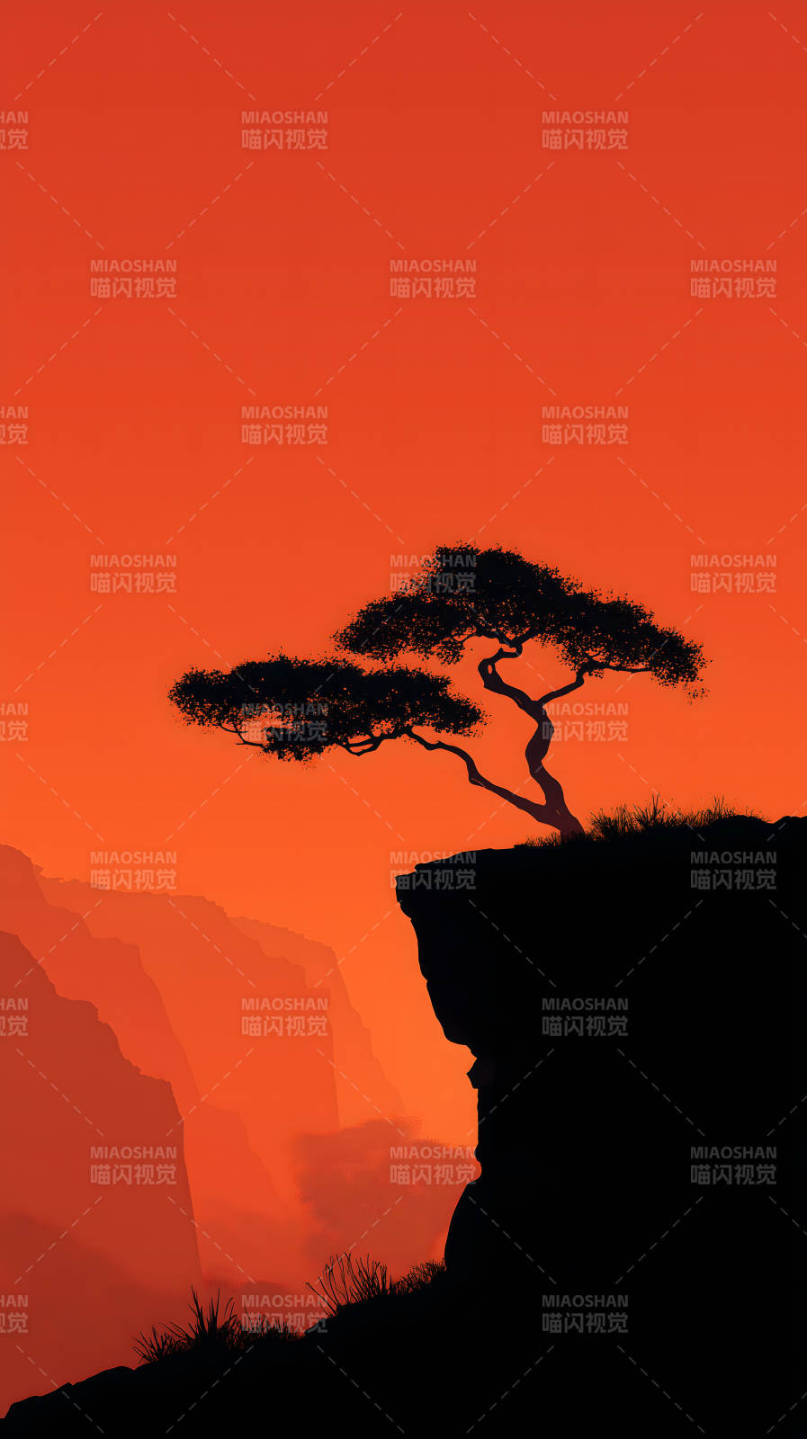 日落崖畔树影成画图片