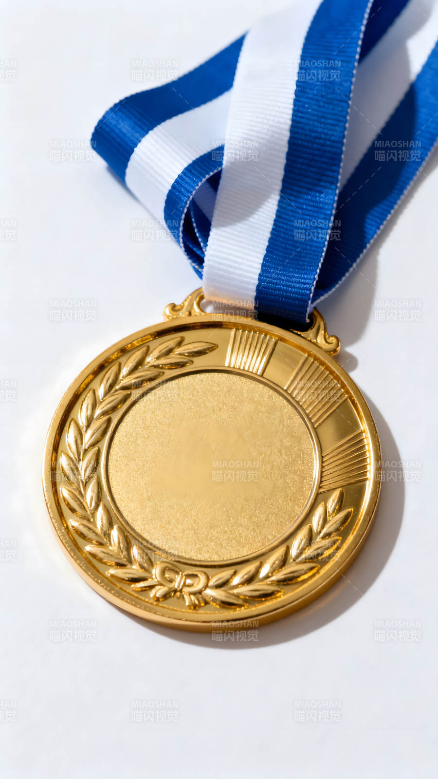 金牌蓝白丝带特写颁奖礼图片