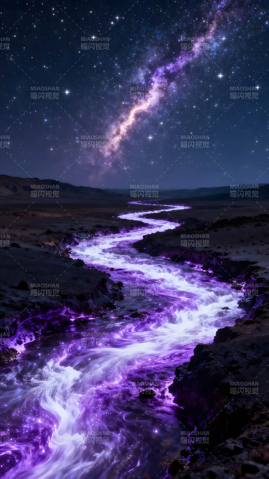 星河倾泻紫光河流梦幻星空图片