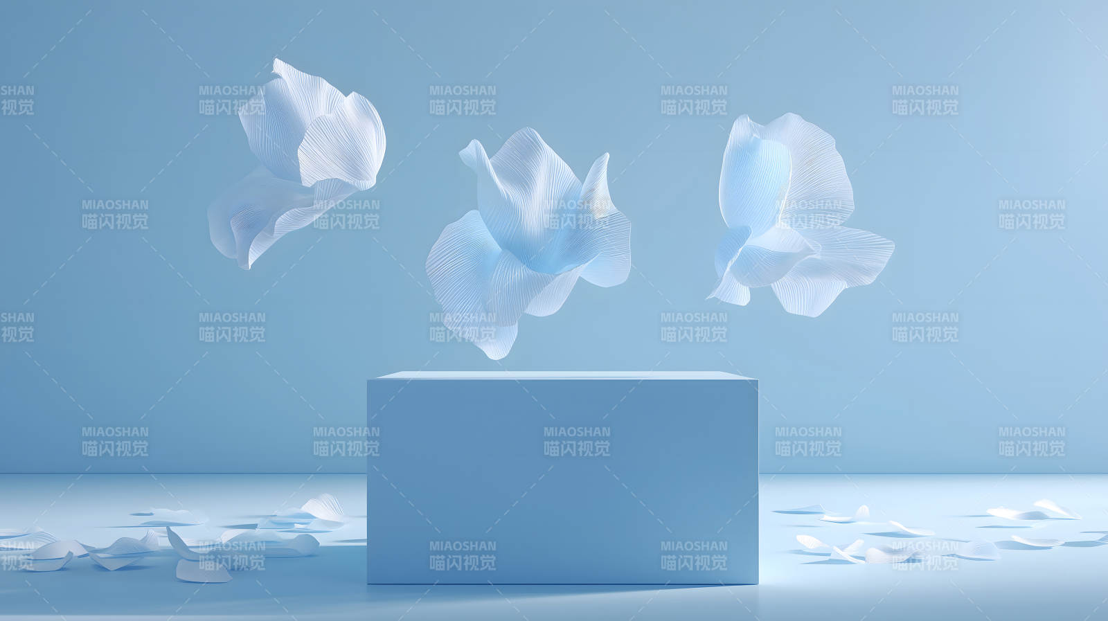 纯净的蓝色背景与抽象花朵图片