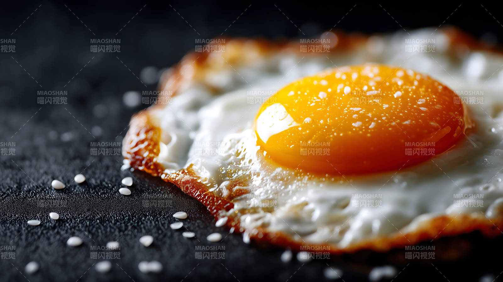 煎鸡蛋特写美味诱人图片